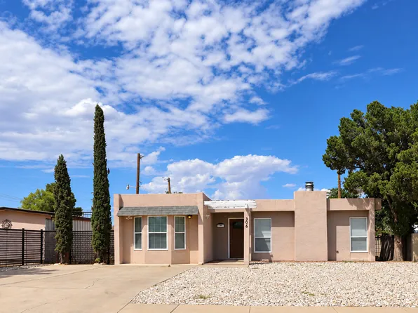 306 Russell St, Carlsbad, NM 88220
