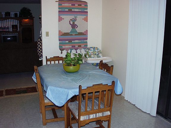 5th image of 10404 Arroyo Crest Dr NW