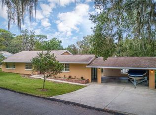 1607 Berkshire Dr, Eustis, FL 32726