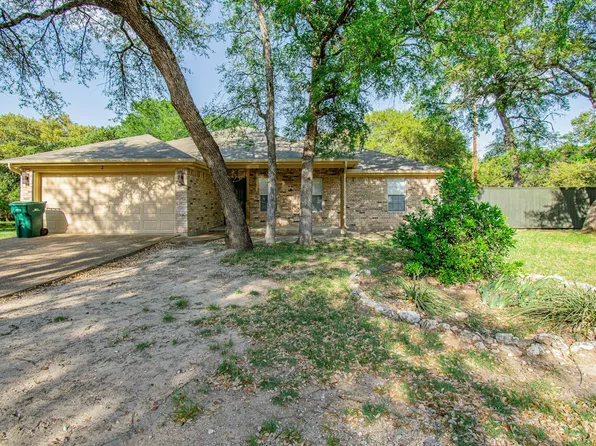 2 Willow Ct, Belton, TX 76513