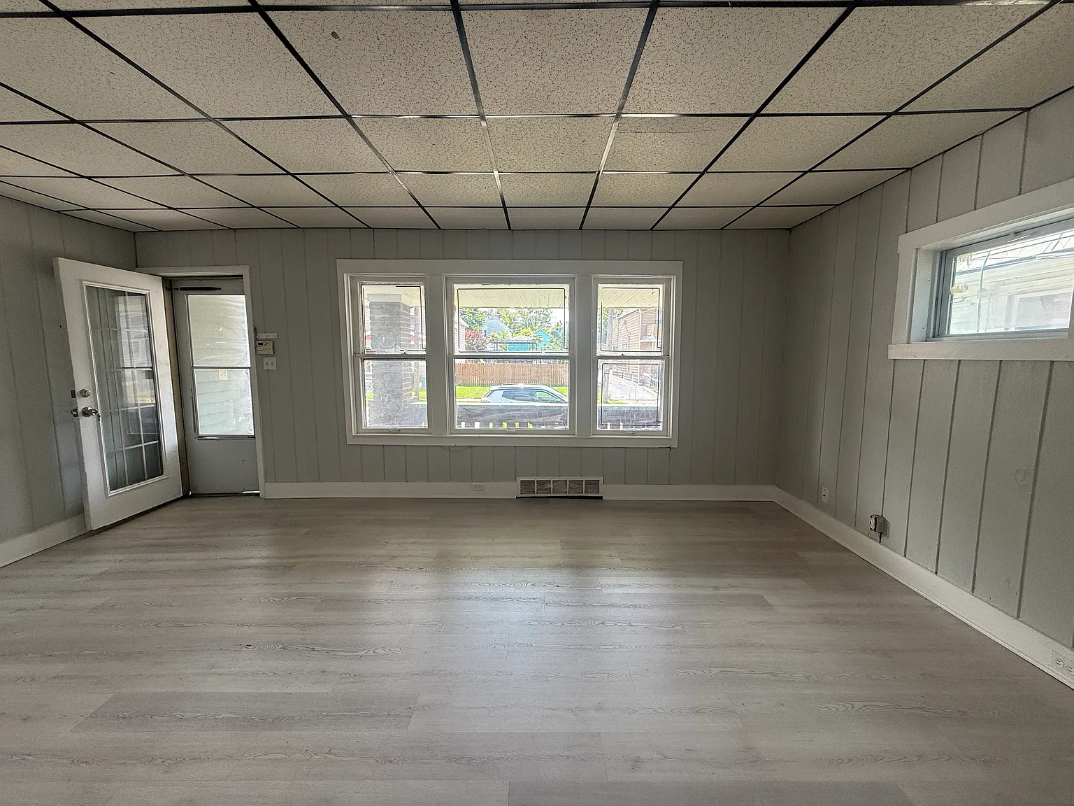2 bed, 1012 sqft, $925 — Photo 3
