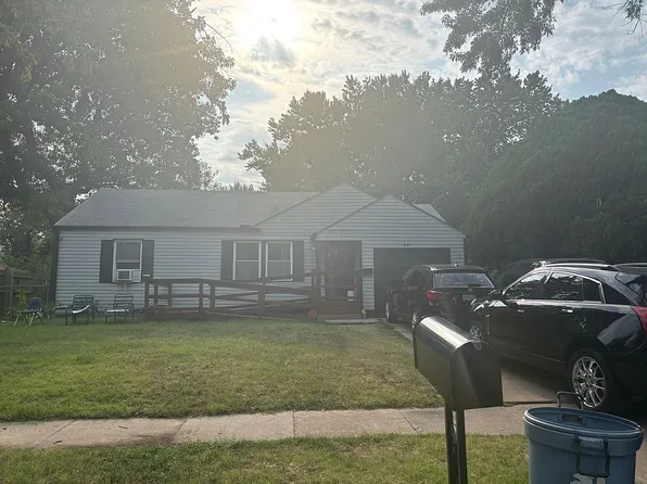 1445 N Broadview St, Wichita, KS 67208