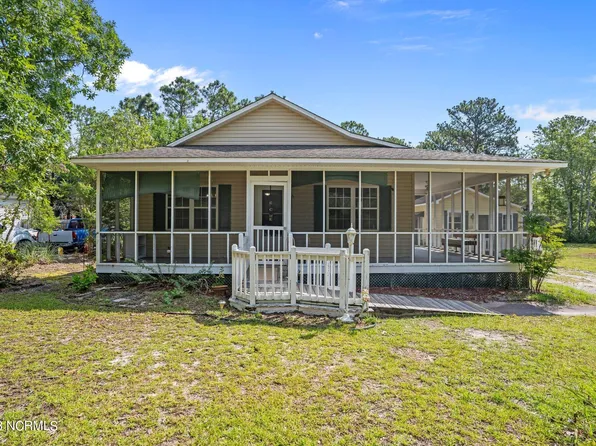 1221 Beaufort Road, Southport, NC 28461
