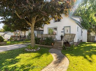 345 East St, Orillia, ON L3V4C4