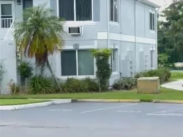 4127 Dolphin Dr #4127, Tampa, FL 33617