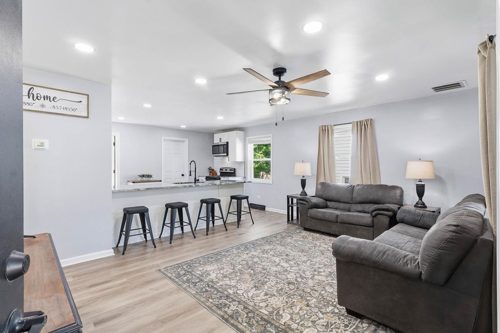 341 Henry St, Urbana, OH - View 6