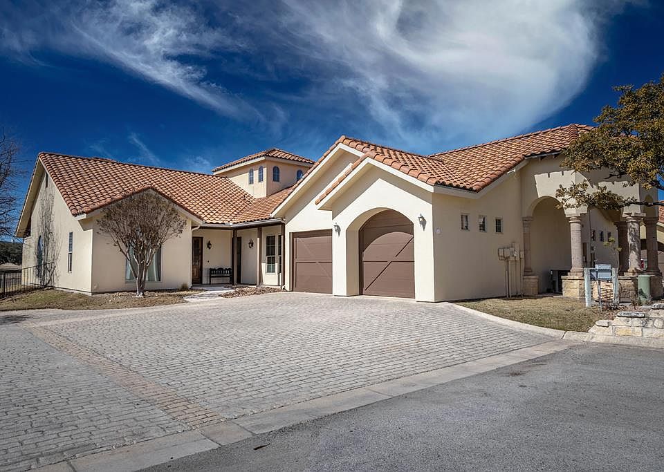 1st image of 3801 Club House Dr Unit 15