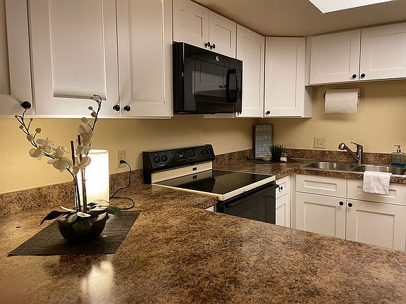 2nd image of 108 La Costa Ln #513