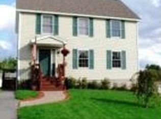 35 Whippoorwill Rdg, Farmington, NH 03835