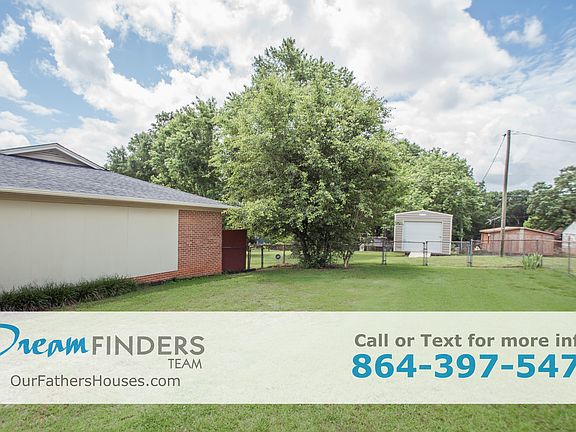 5th image of 216 Bentwood Dr