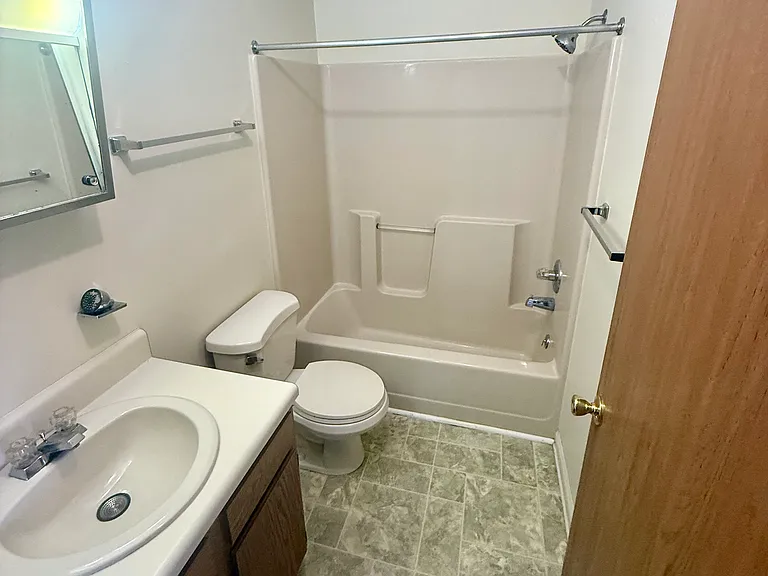461 Whites Mill Rd #457B — Photo 5