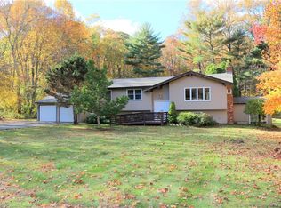 Beaver Meadow Rd, Haddam, CT 06438