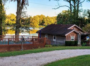 9425 Lake Dr, Vevay, IN 47043