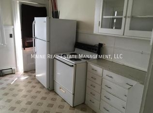 36 3rd St APT 2, Bangor, ME 04401