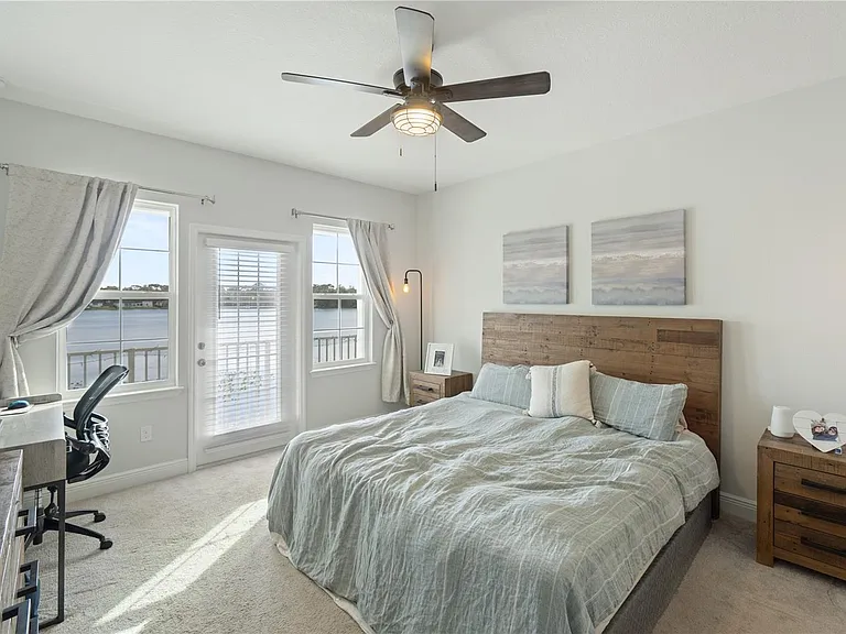 961 Grand Wildmere Cv — Photo 12