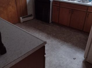 39 Cleveland Ave, Buckhannon, WV 26201