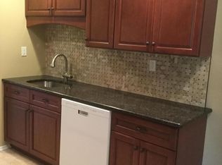 38 Meadow Green Cir UNIT C, Manalapan, NJ 07726