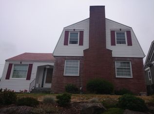 2710 47th Ave SW, Seattle, WA 98116