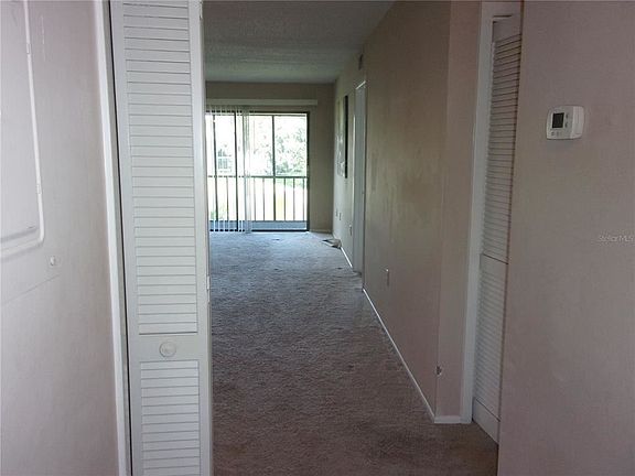 5th image of 162 Lakeside Dr