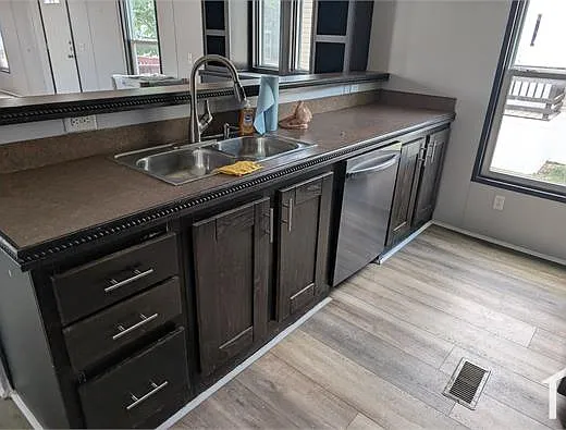 3 bed, 1216 sqft, $1,500 — Photo 3