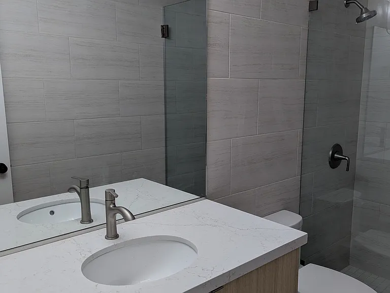 435 Mesa Blvd #202 — Photo 13
