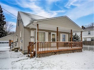 2135 Estabrook Ave NW, Warren, OH