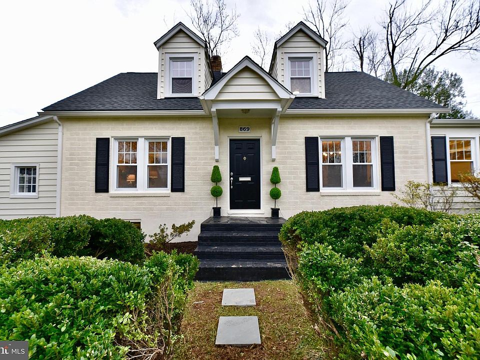 1st image of 869 Vine St