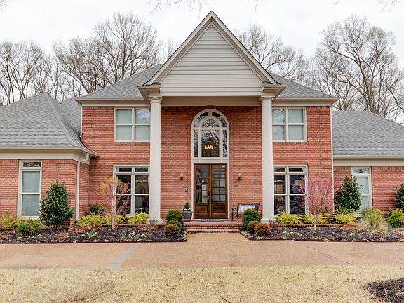 4th image of 2192 Lake Page Dr