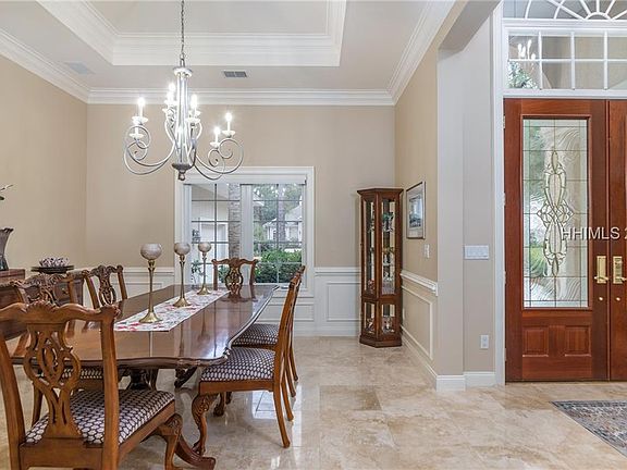 5th image of 630 Colonial Dr