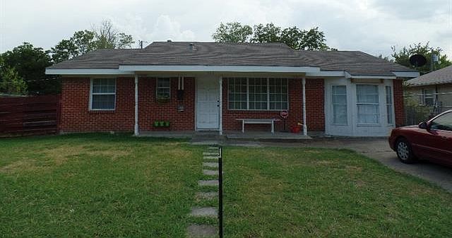 1st image of 402 E Vista Dr