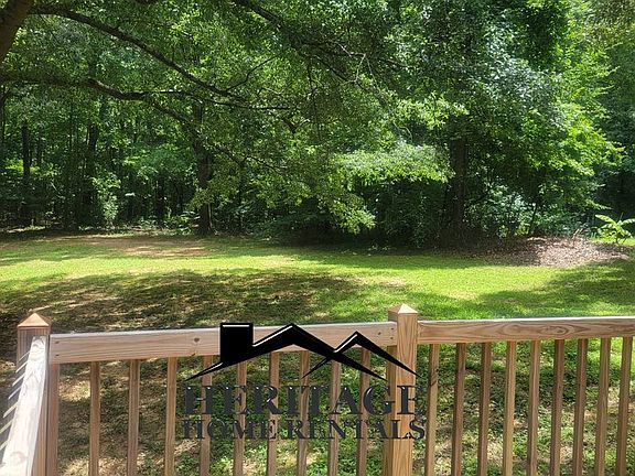 5th image of 6700 Maxwell Dr #A