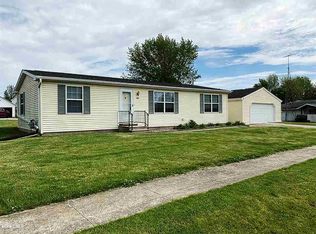 407 Spring St, Mount Carroll, IL 61053