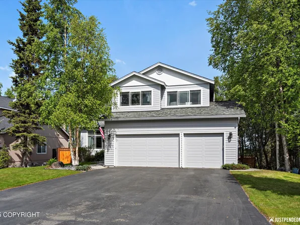 17103 Yellowstone Dr, Eagle River, AK 99577