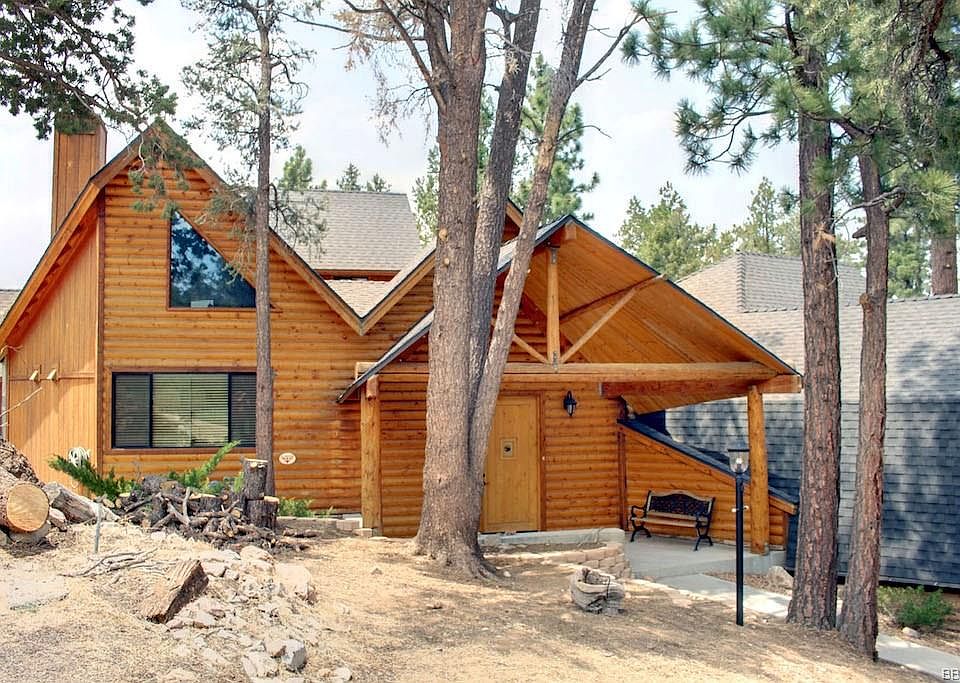 1st image of 224 Starr Dr