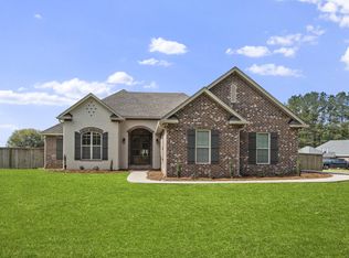215 Nobles Rd, Sumrall, MS 39482
