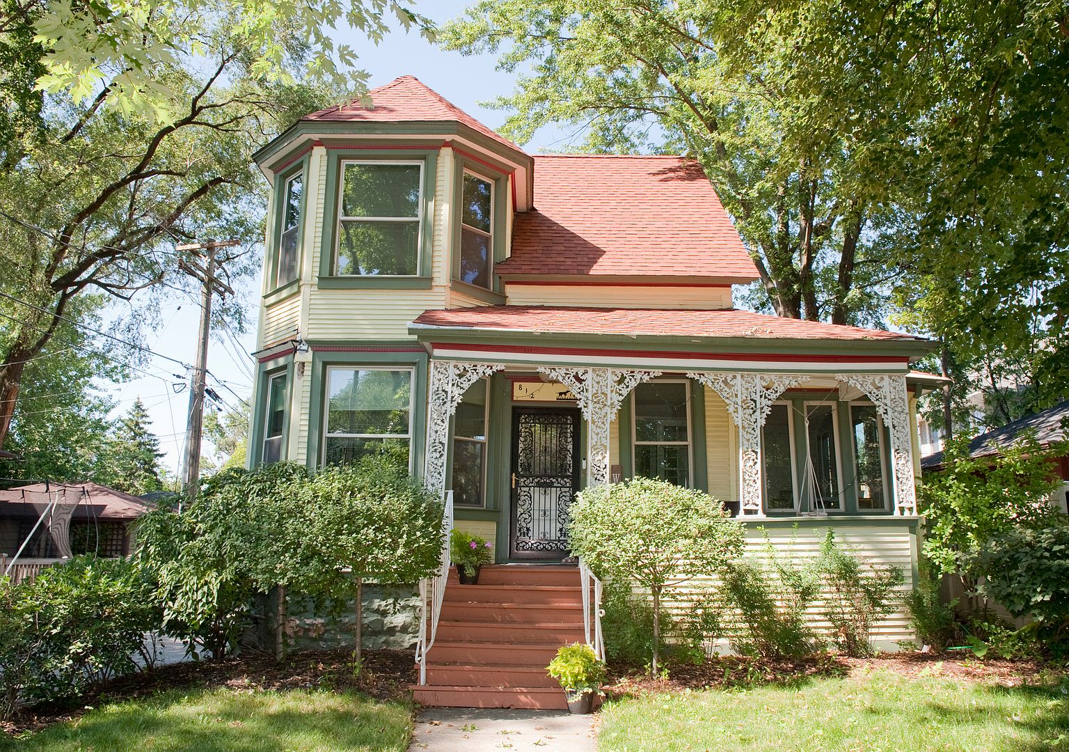 812 Augusta St, Oak Park, IL 60302 MLS 11846366 Zillow