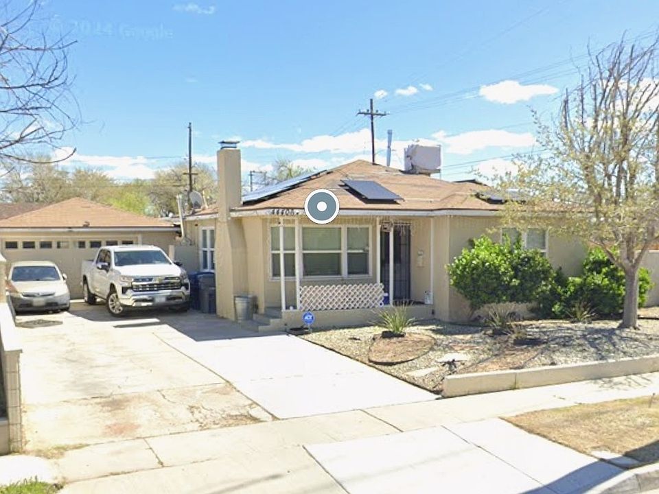 1st image of 44406 Fern Ave