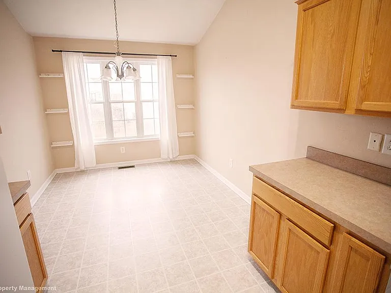870 New Village Dr NW — Photo 7