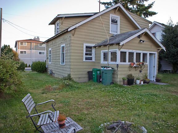 3rd image of 632 NW 85th St