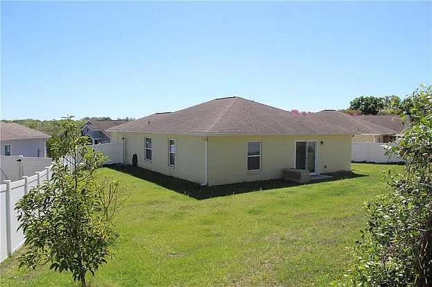 37150 Highland Bluff Cir — Photo 17