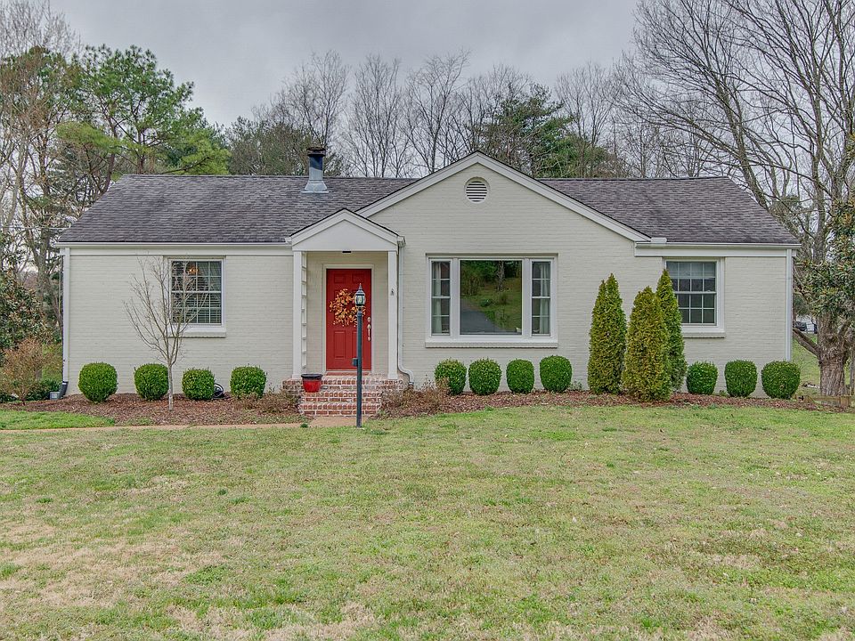 1st image of 4915 Monterey Dr