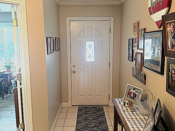 5th image of 316 Northpointe Ct