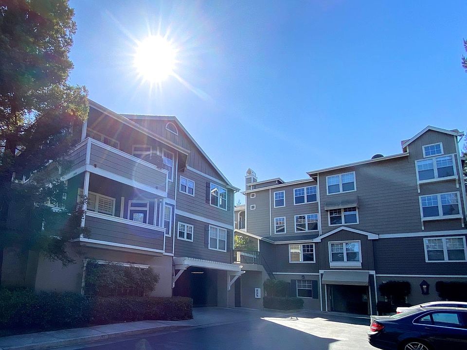 1st image of 2160 Santa Cruz Ave APT 13