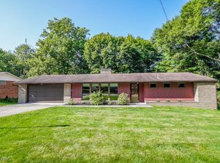 1431 Brookwood Dr NW, Canton, OH 44708