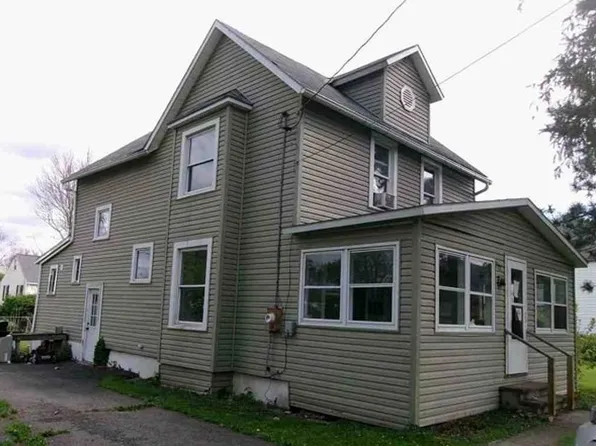 332 Lounsbury Ave, Elmira, NY 14903