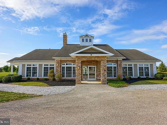 5th image of 2520 Village Rd