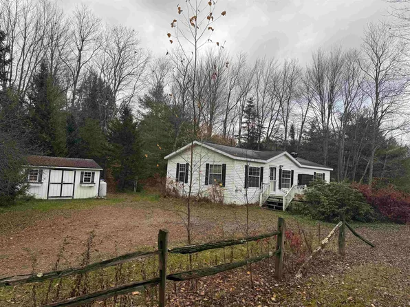 100 Treasure Hills Road, Johnson, VT 05656