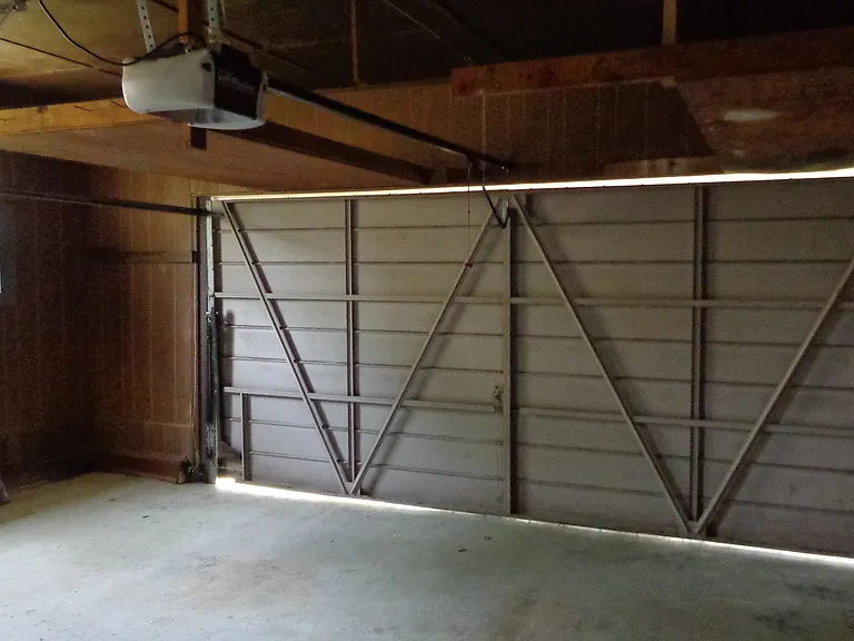 1510 Meeks Rd — Photo 35