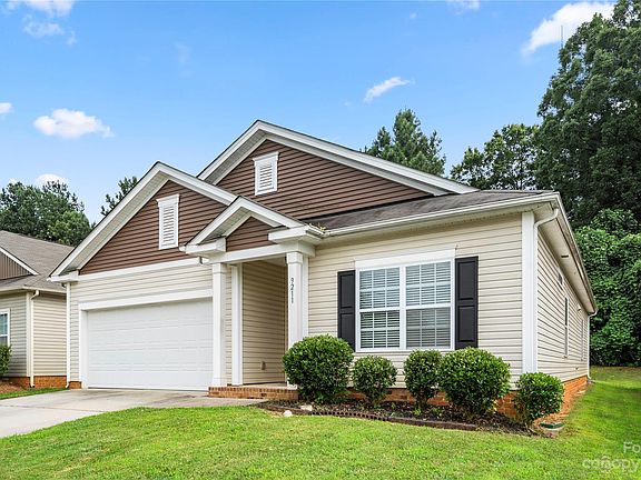 2nd image of 9211 Aubrac Ln