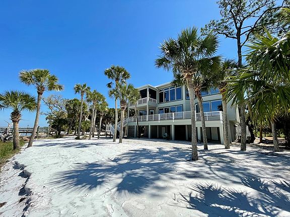 2nd image of 2235 Coquina Dr